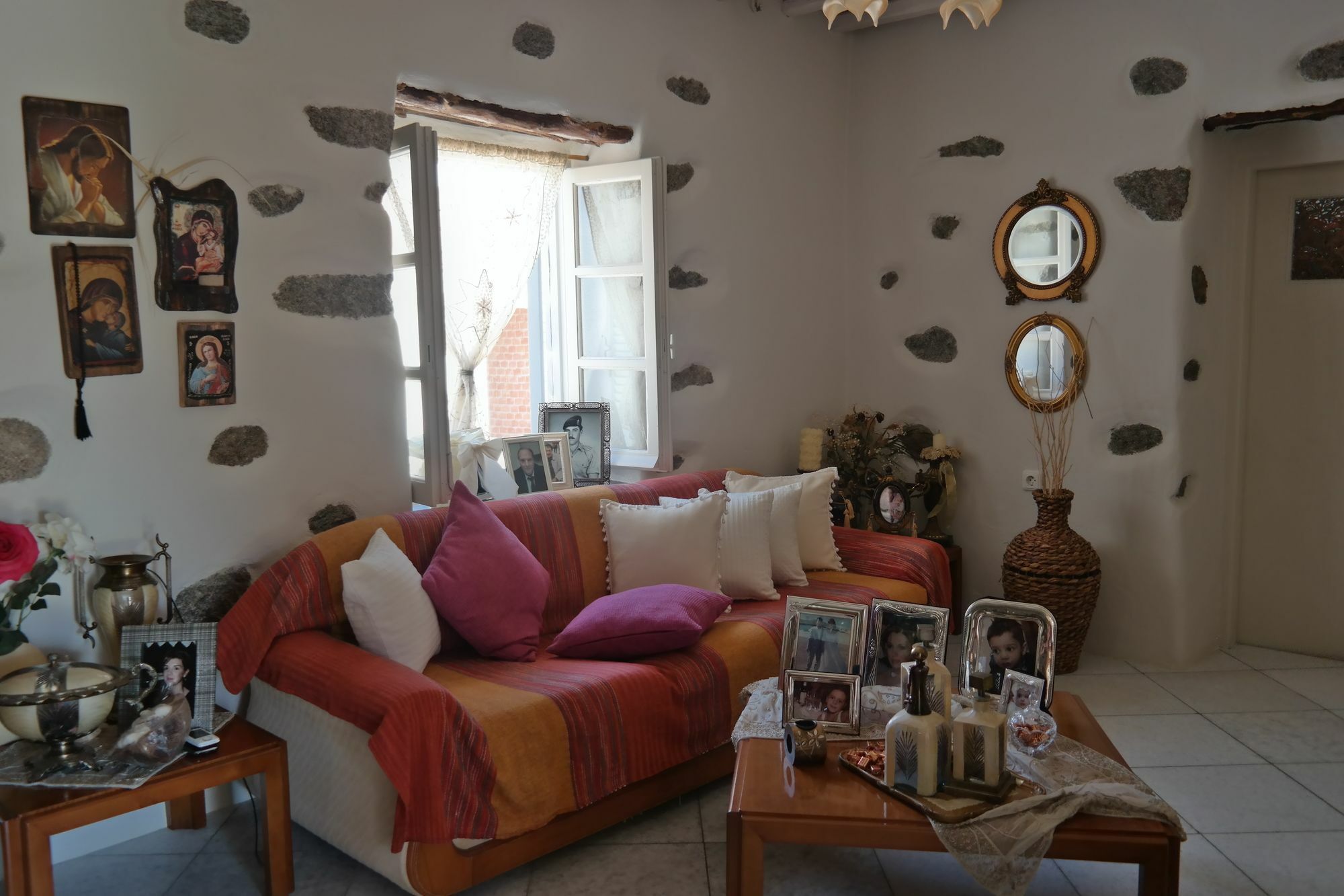 Sun Rock Apartments Stelida  Extérieur photo